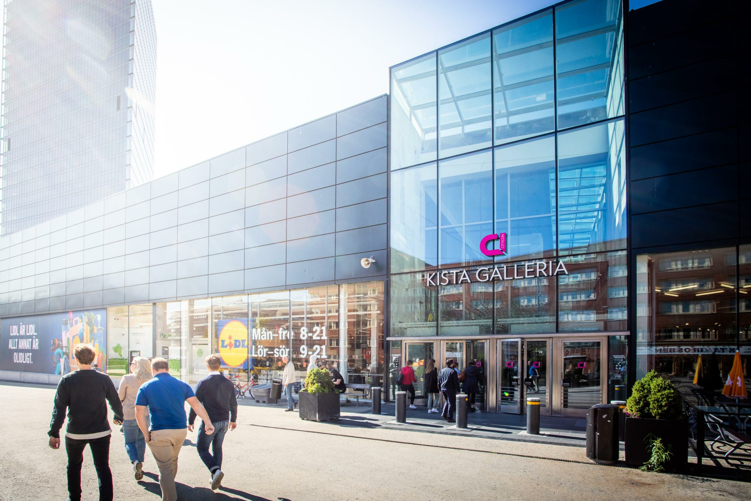 Liity Asiakkaaksemme T n n Secapp